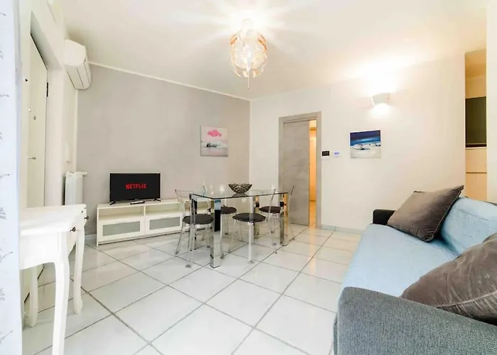Jessica\'S House - Parcheggio Interno